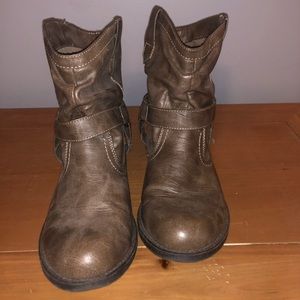 New Directions ankle boots